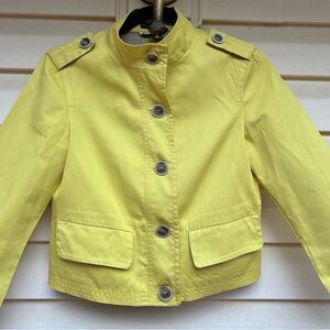 Style Benetton yellow 3/4 sleeve standup collar jacket. Front buttons, lapels, S
